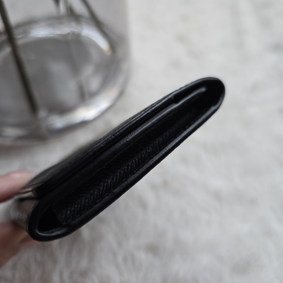 EUC Louis Vuitton Envelope Card Holder in Box with CoA - Picture 3 of 8